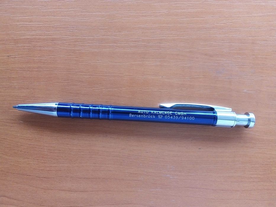 Метална химикалка