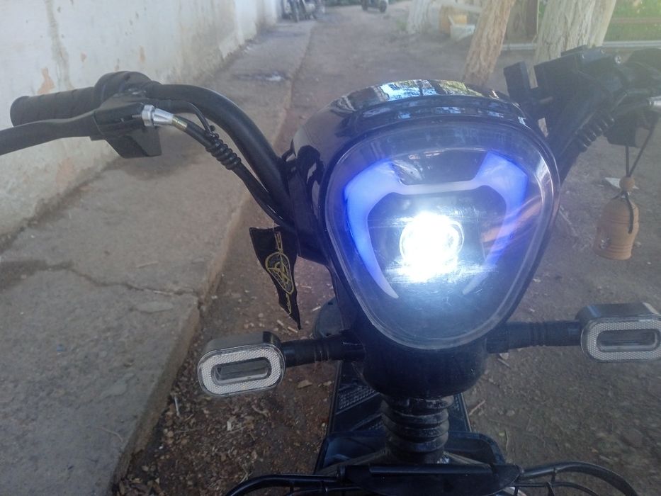 Продаётся электро скутер