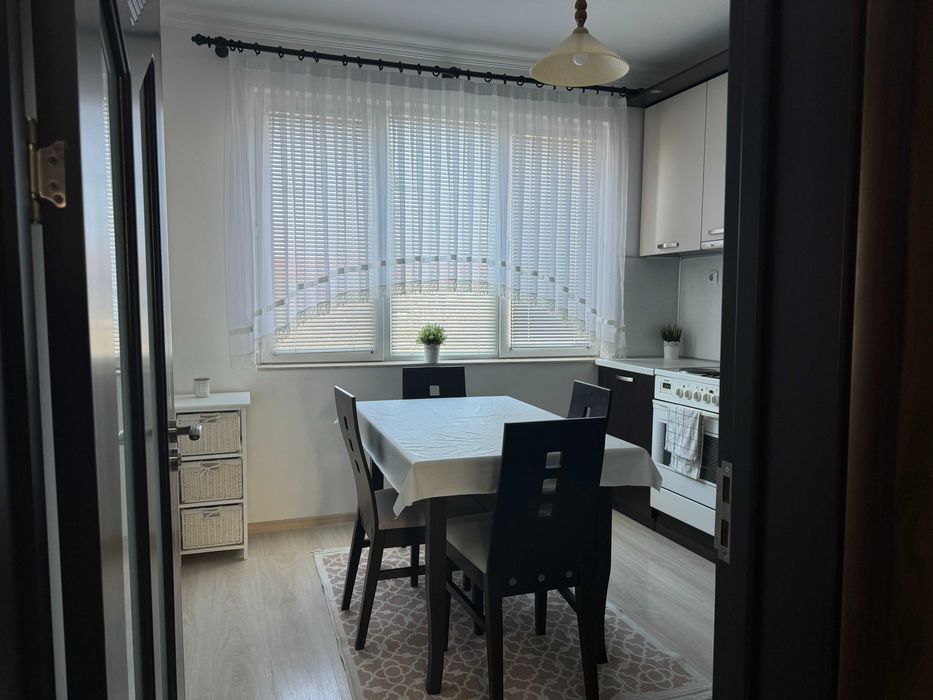 Продава се Четиристаен апартамент в Асеновград - 100 кв.м за 1050 €/кв.м - Снимка #5