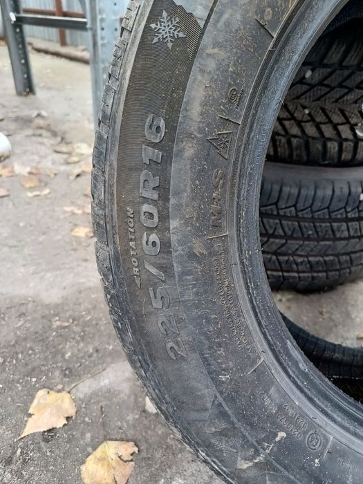 Anvelopa 225/60/R16 Tourador Iarna Ford Focus 3 (2011 - 2015)