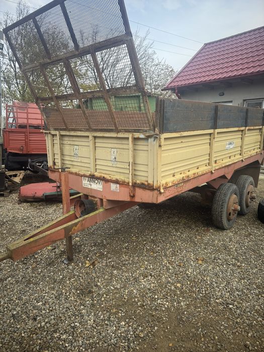 Vand remorca mig de gunoi