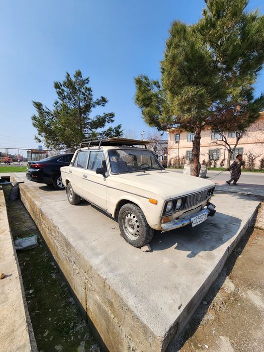 Жигули 06 Лада 21 06 мотор килинган абкаткадан чикди  кузивида салонда