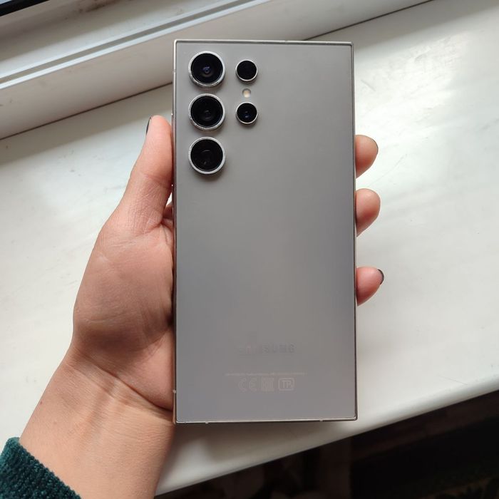 Samsung  galaxy s24 ultra