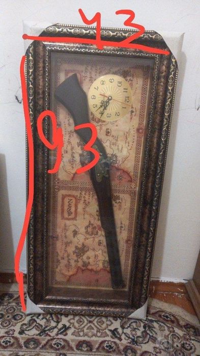 Продаются мушкет и пистолет сувениры.