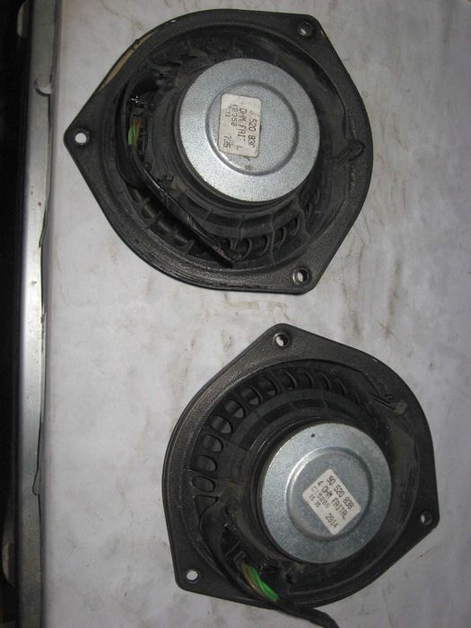 тонколони за  автомобил