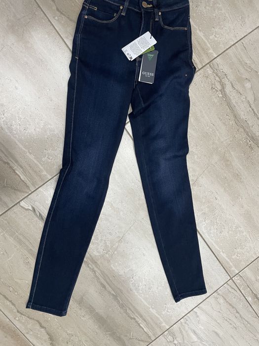 Оригинални дънки guess