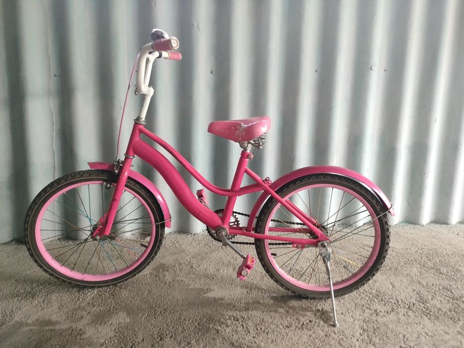 Велосипед б/у для девочки