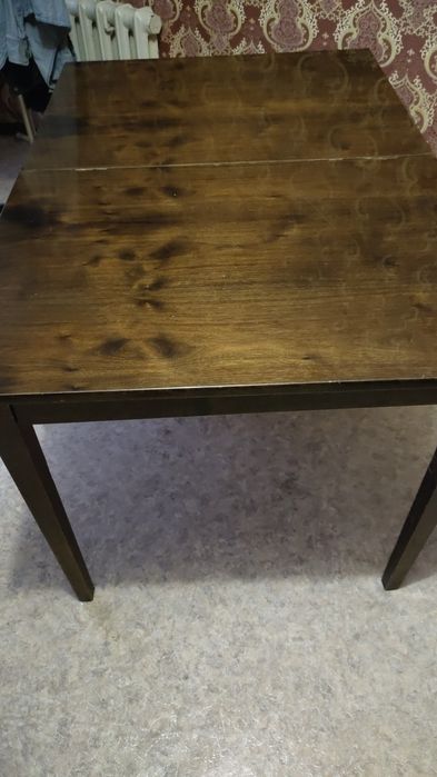 Столы для зала и кухни