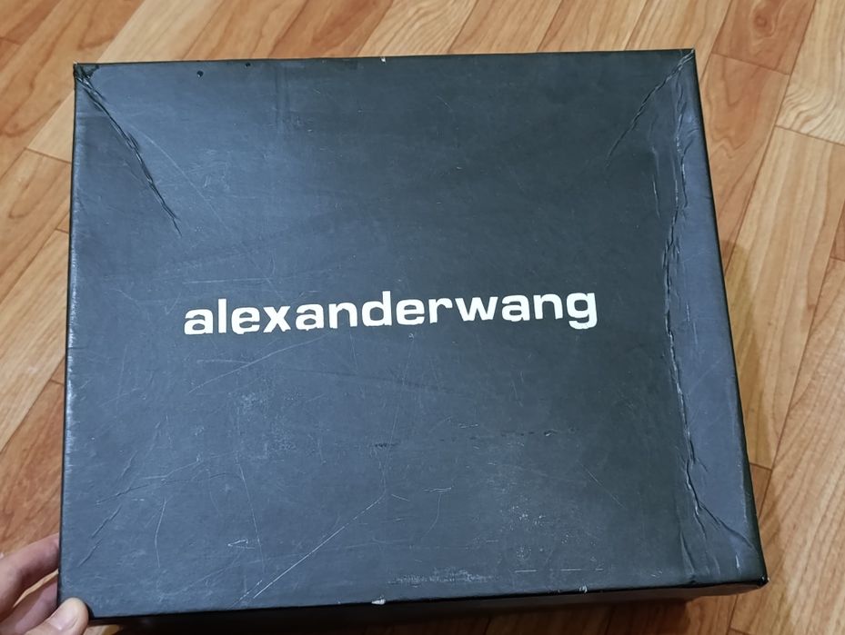 Alexanderwang chorniy platforma