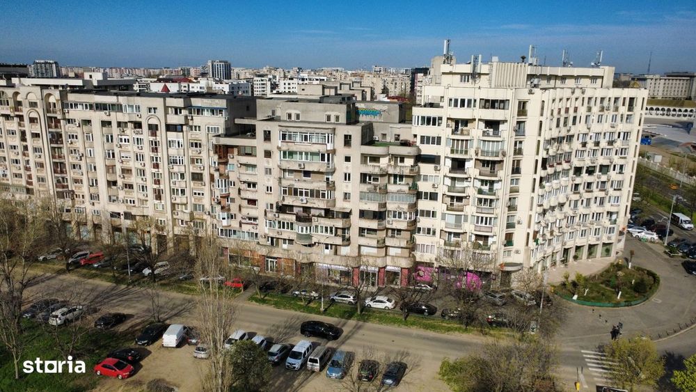 Spatiu Comercial Uranus - Casa Poporului - 2600 E/Mp - Investitie