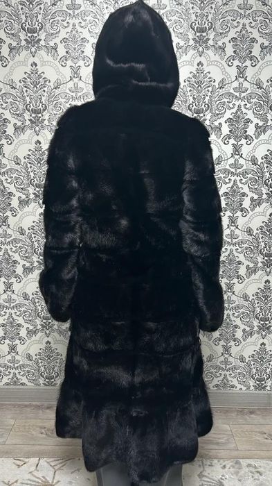 Женская норковая шуба