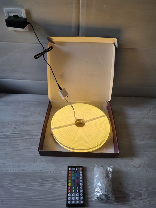 Banda Led neon flexibila