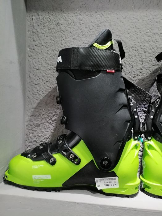 Clapari schiuri ski tura Scarpa Quattro Pro Test marime 30.5