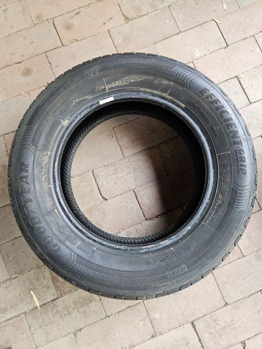 Anvelope 215.65.16