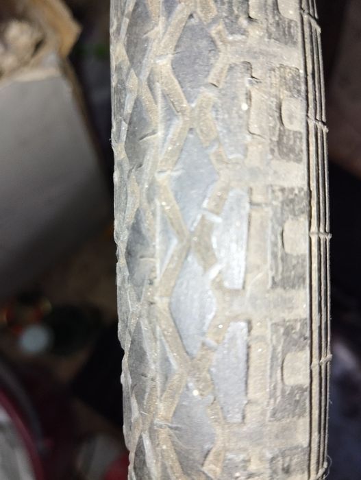 Продаю покрышку для велосипеда Урал