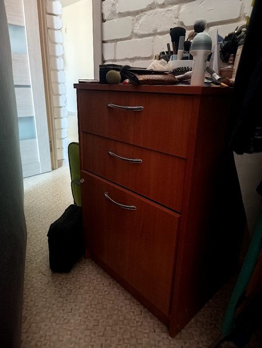 Шкаф-купе продам