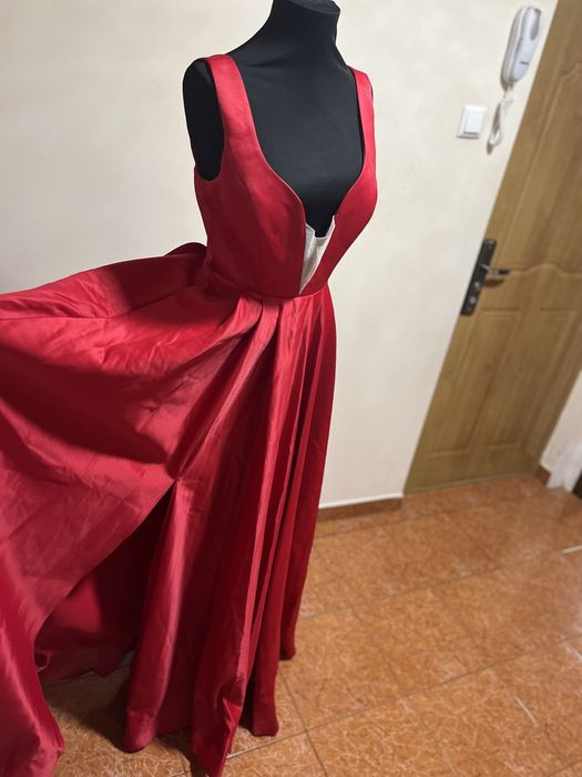 Rochie pentru ocazie impecabila