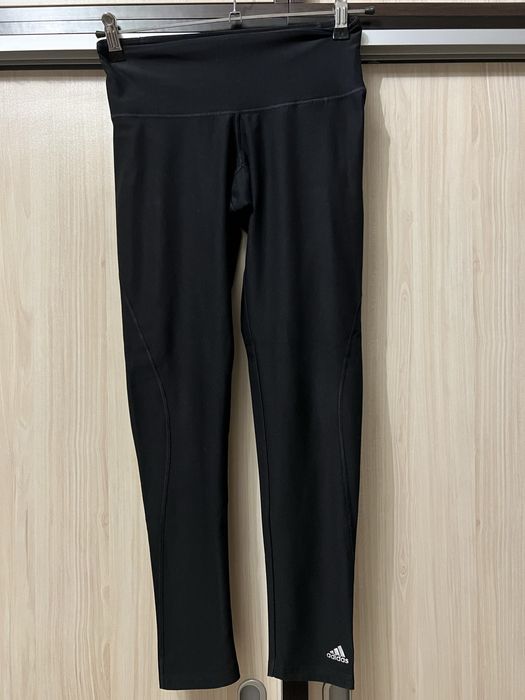 Дамски сини ,черни дънки,клин Adidas и къси панталони