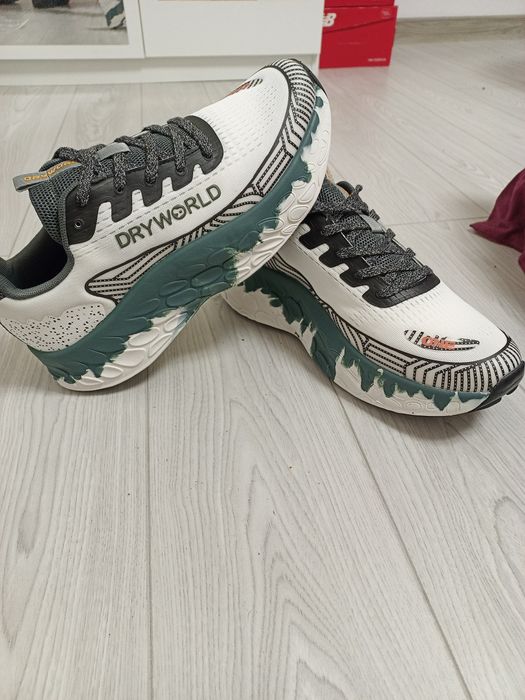 Pantofi sport Nr 42 /26,5 cm