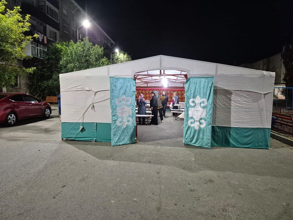 Продается палатка в комплекте
