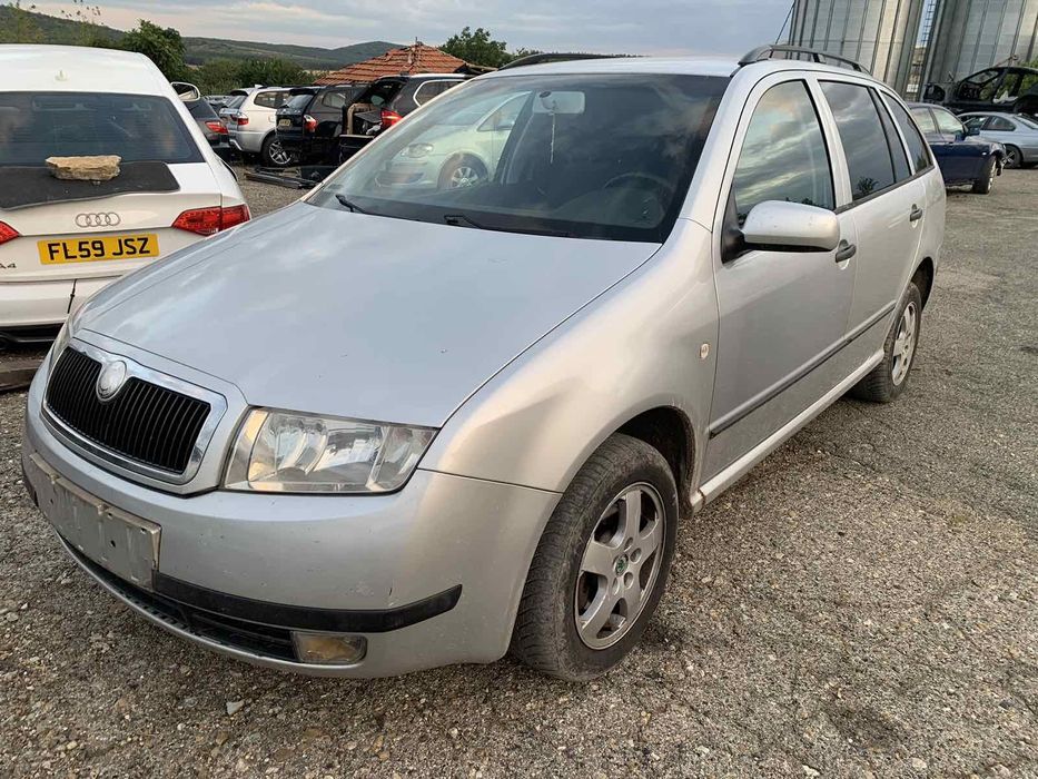 Шкода Фабия  комби 1.9 тди 101 коня 2005год на части