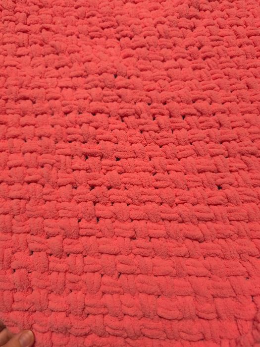 Продаю вязанные пледы