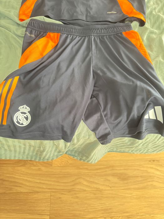 Футболен Екип Реал Мадрид