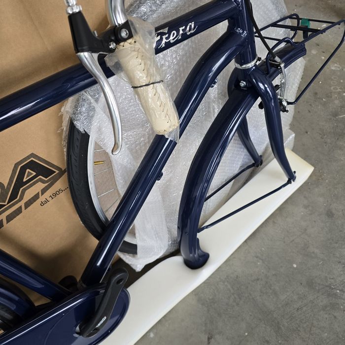 Bicicleta clasica NOUA  Frera Italy , single speed , calitate deosebit