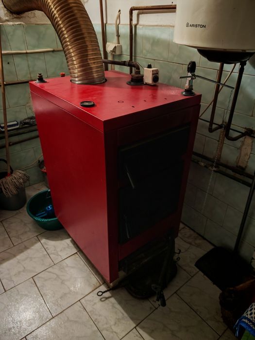 Vând cazan pe lemne și cărbuni otel str45