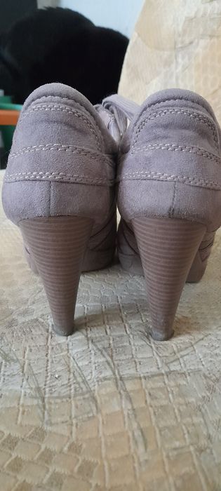 Дамски обувки 39 номер