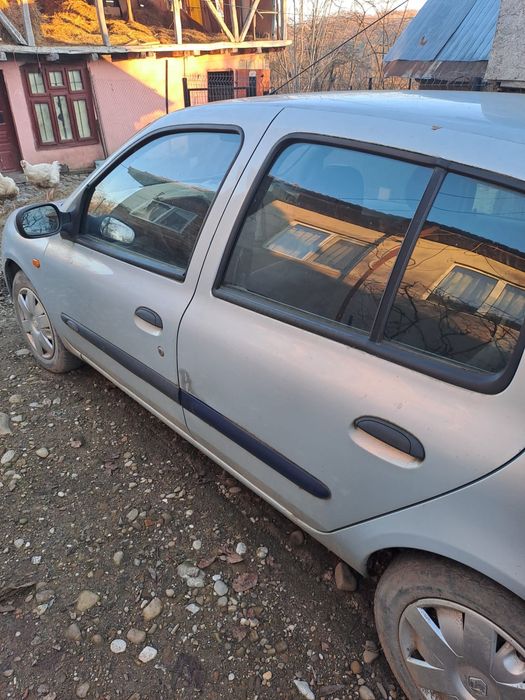 Renault Clio 2002