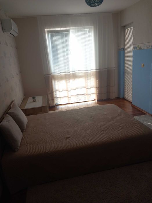 Дава се под наем Тристаен апартамент в Несебър - 106 кв.м за 561 € - Снимка #17
