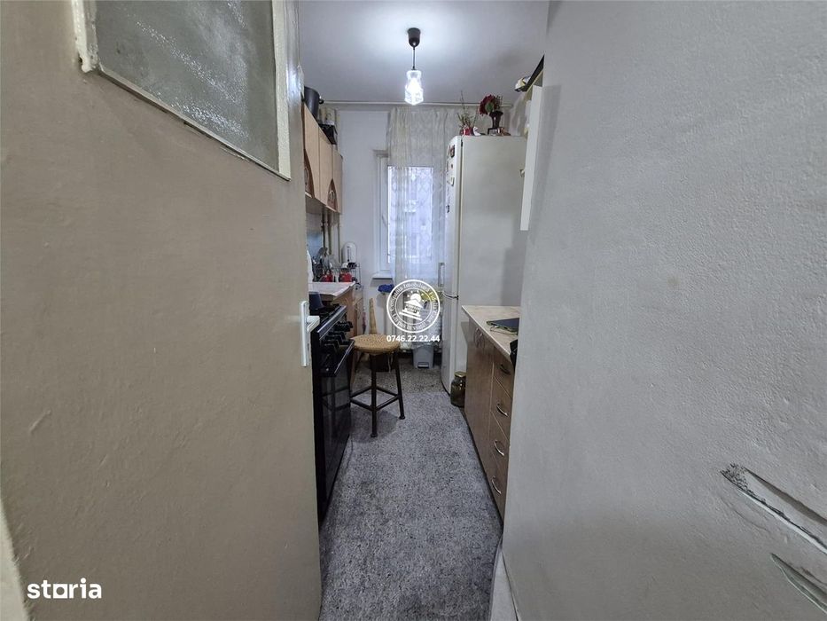 Apartament 3 camere de vanzare Dacia