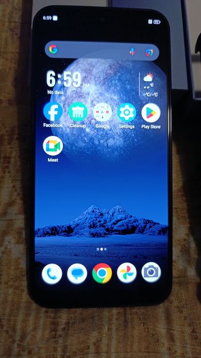 ZTE NUBIA AIR неупотребяван