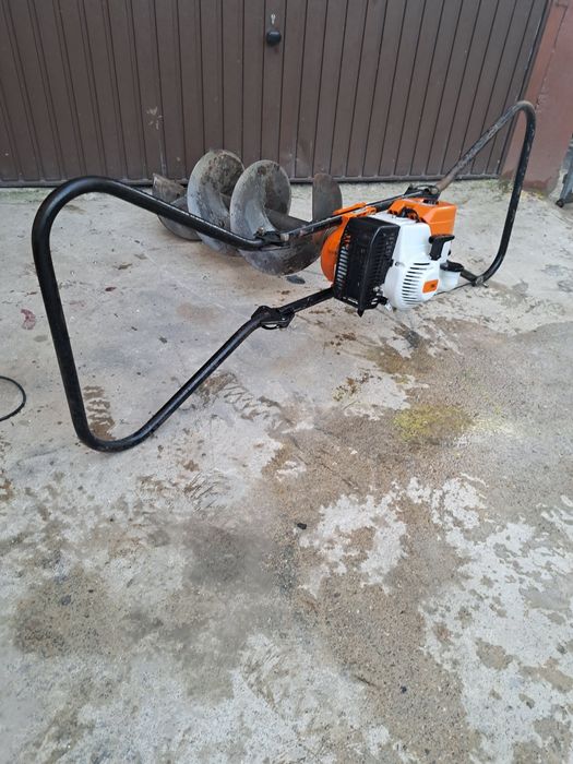 Motoburghiu Stihl BT 360 Burghiu 400