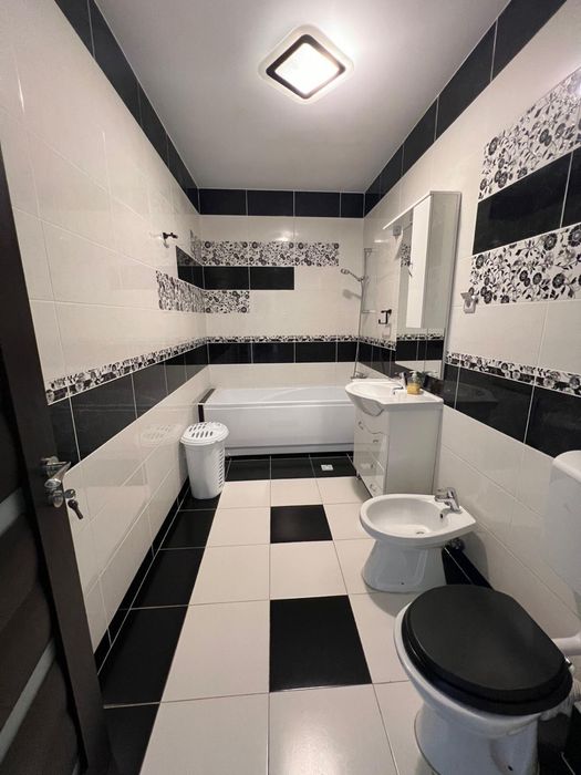 Inchiriere apartament Floresti