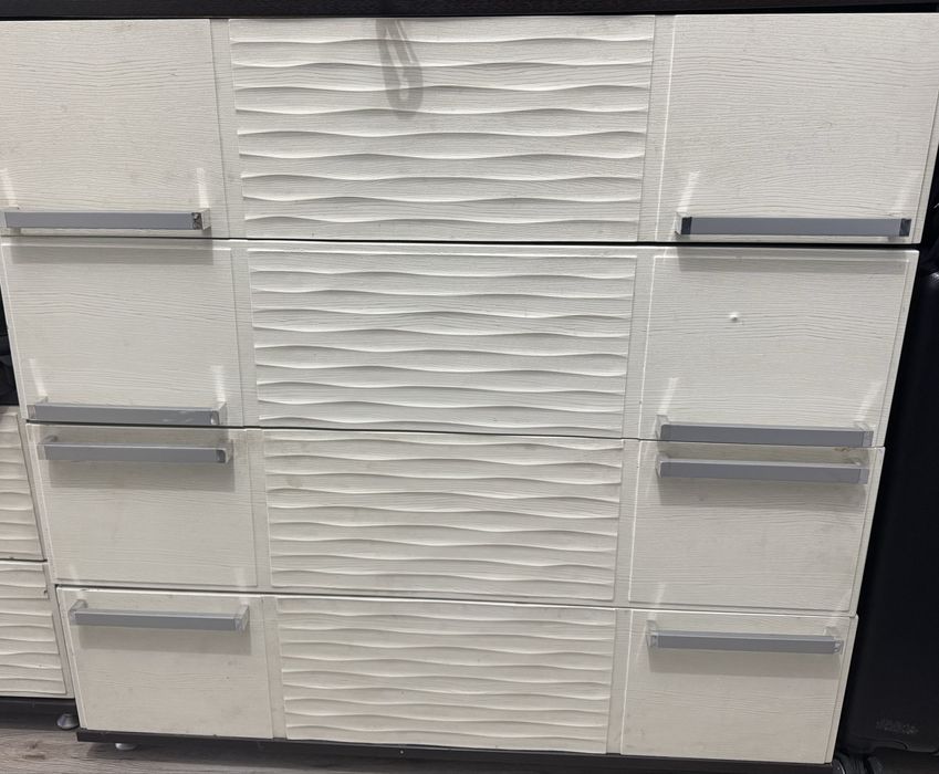 Спальний гарнитур