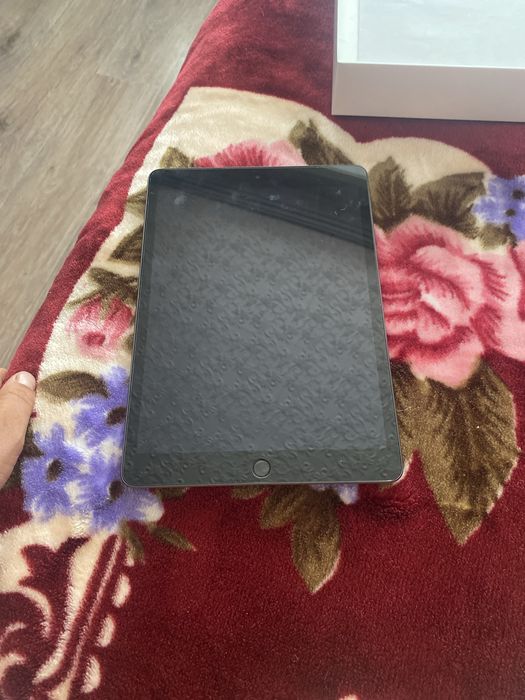 Продам iPad в отличном