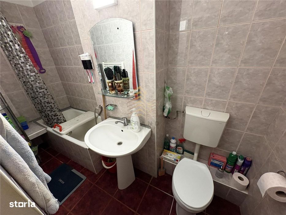 Apartament 3 Camere | Str Andrei Muresanu