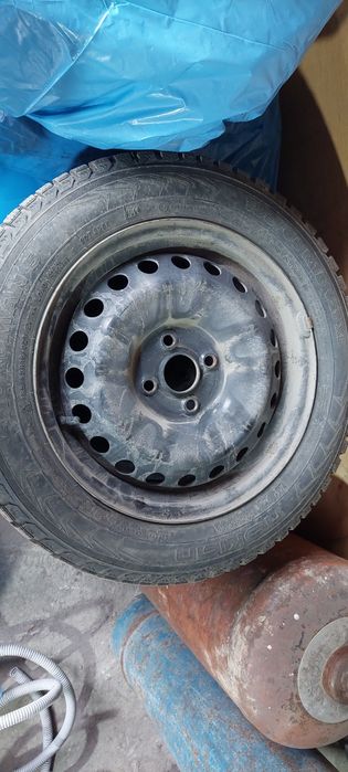 Продам колеса с дисками R15