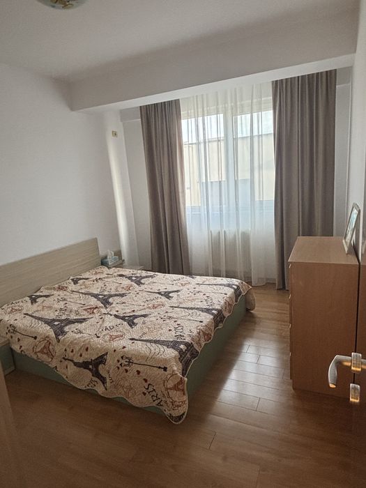 Inchiriez Ap 3 camere Prel Ghencea