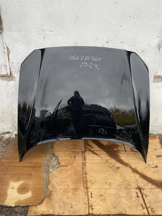 Преден капак за Volvo S60 V60 Волво С60 В60  2019-2024г