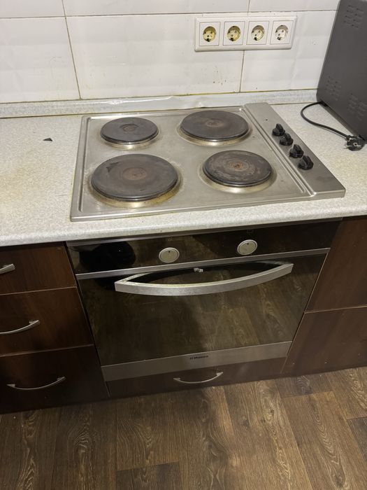 Кухонный гарнитур