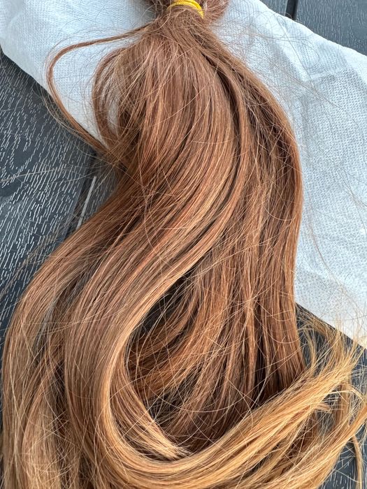 Продам натуральные волосы.