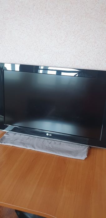 Продам телевизор