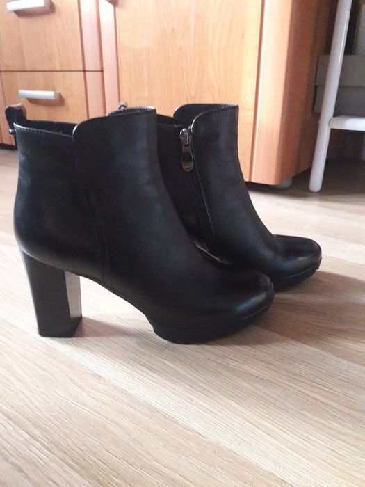 Продам полусапожки демисезонные