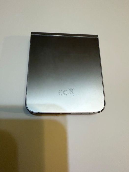 Samsung flip 6 256g gri