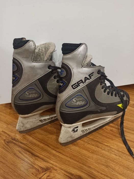 Продам коньки 43 размера