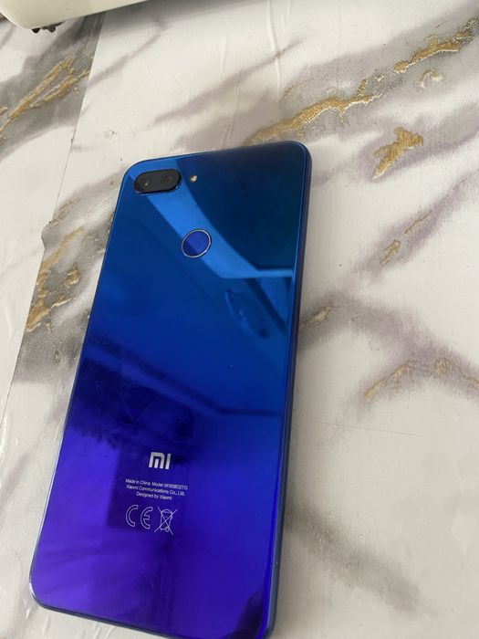 Продам телефон редми