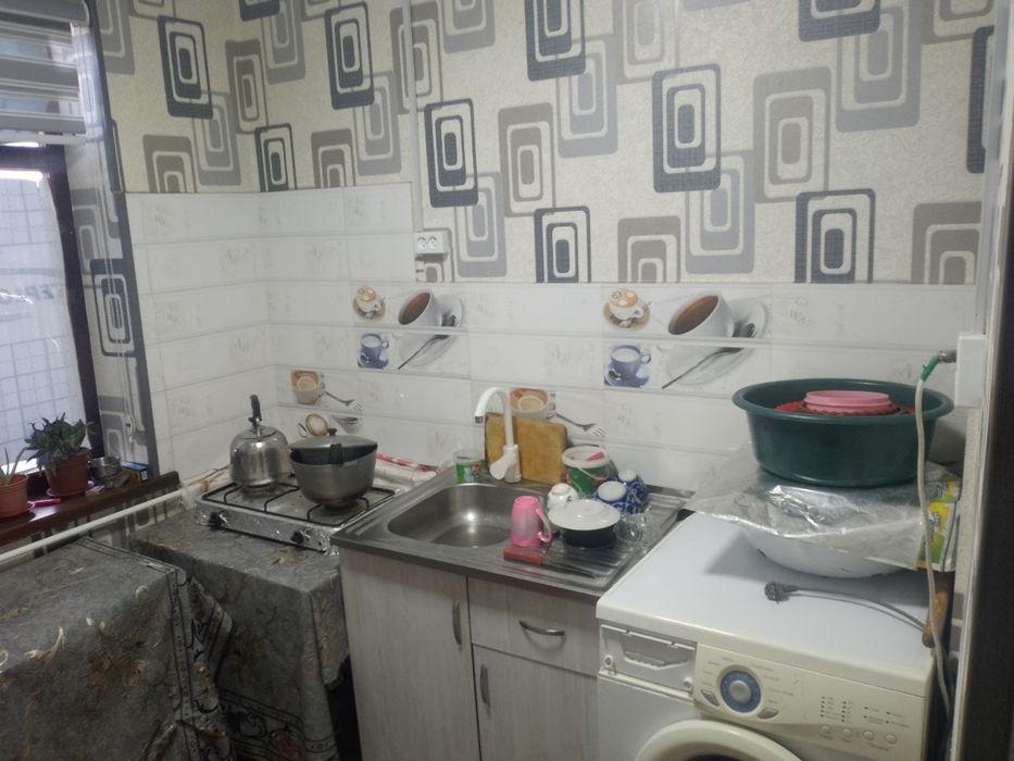 2 xona kv sotiladi URGANGH